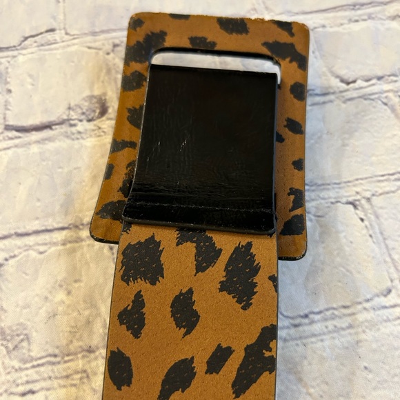 BETSEY JOHNSON BLACK PATENT/ANIMAL PRINT WIDE BELT COVERED BUCKLE BELT SIZE S/M - Picture 10 of 12